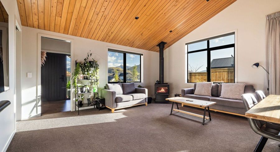  at 90 Spur Ridge Rise, Hanley's Farm, Jacks Point, Queenstown-Lakes, Otago