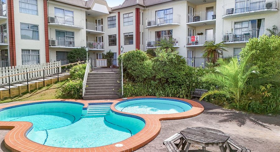  at 7/10 Hunter Street, Hamilton Lake, Hamilton, Waikato
