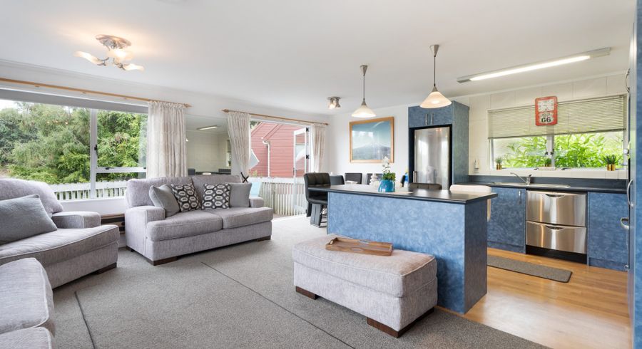  at 7 Spruce Grove, Ranui Heights, Porirua, Wellington