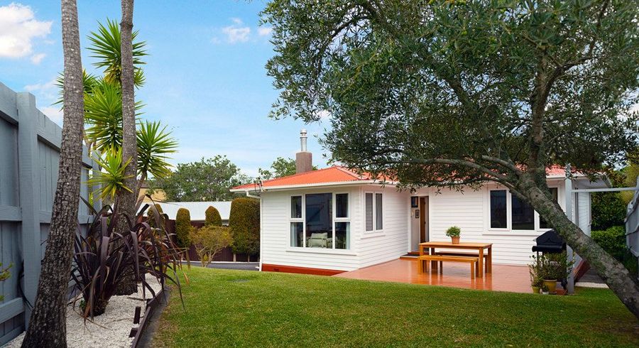  at 23 Cornwall Street, Te Atatu South, Waitakere City, Auckland