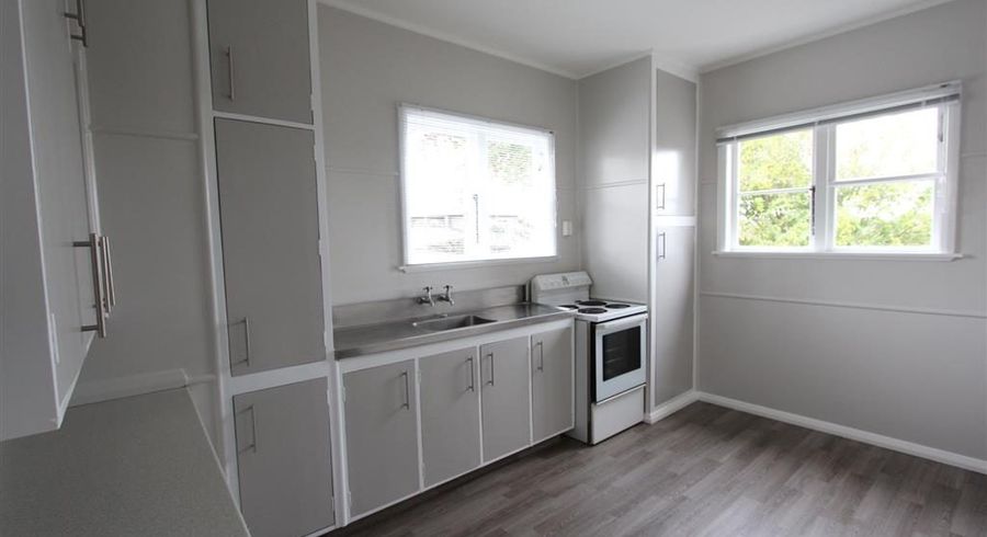  at 114 Forest Lake Road, Forest Lake, Hamilton, Waikato