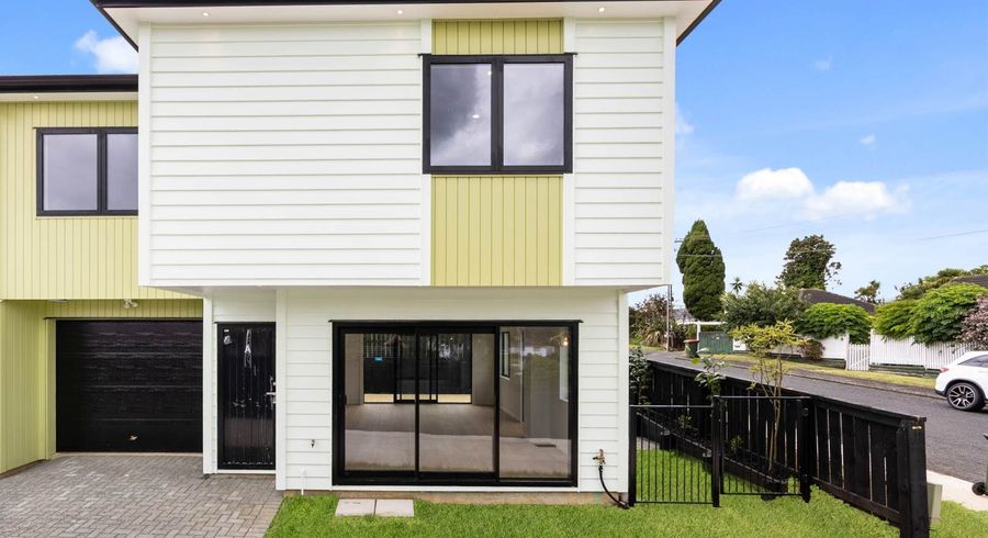  at 7 A, B, C, Percival Street, Manurewa, Manukau City, Auckland