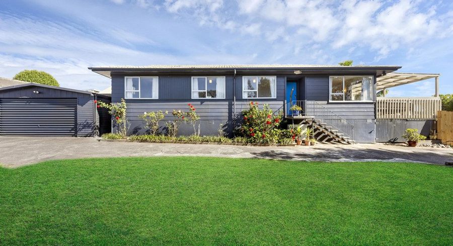  at 42a Forest Hill Road, Henderson, Waitakere City, Auckland