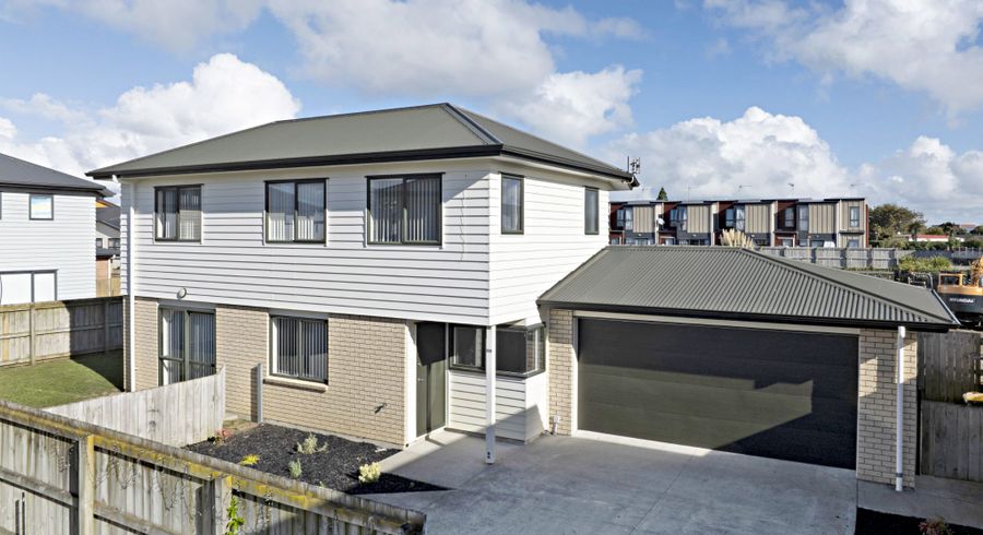  at 10 Koko Mews, Mangere Bridge, Auckland