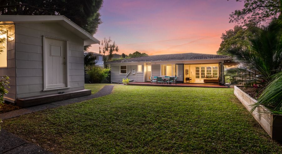  at 794 West Coast Road, Oratia, Auckland
