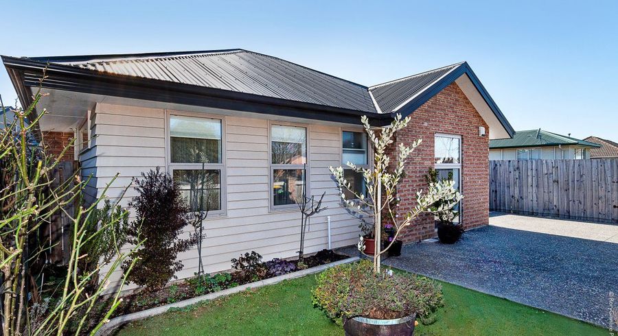  at 4/31 Veitches Road, Casebrook, Christchurch