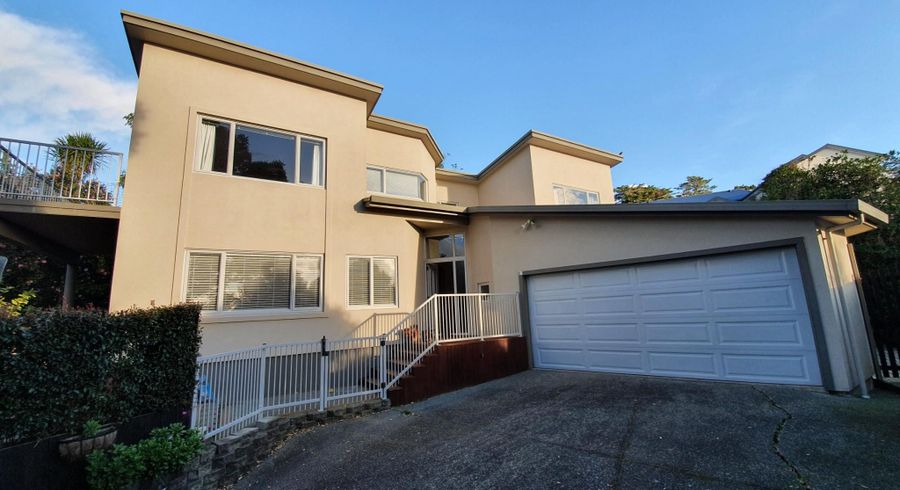  at 21 Springwater Vale, Unsworth Heights, Auckland