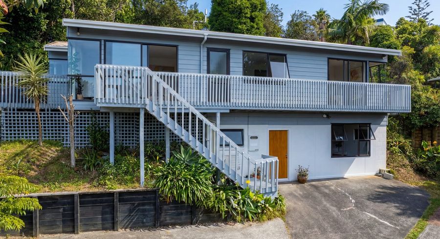  at 2/27 Flavia Close, Torbay, North Shore City, Auckland