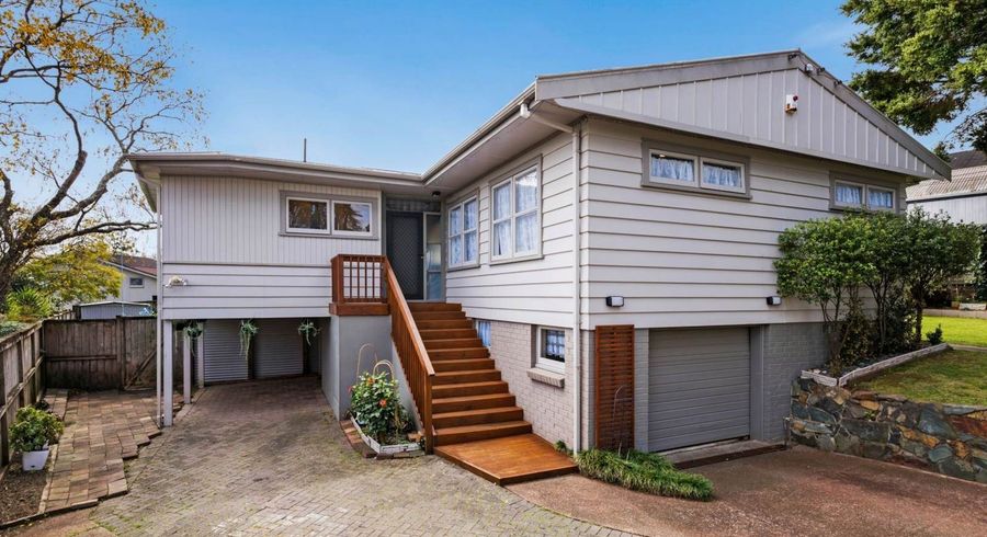  at 16 Red Hill Road, Red Hill, Papakura, Auckland