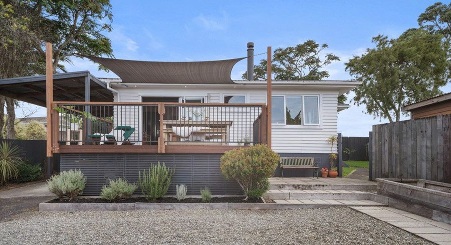  at 2/23 Clayburn Road, Glen Eden, Waitakere City, Auckland