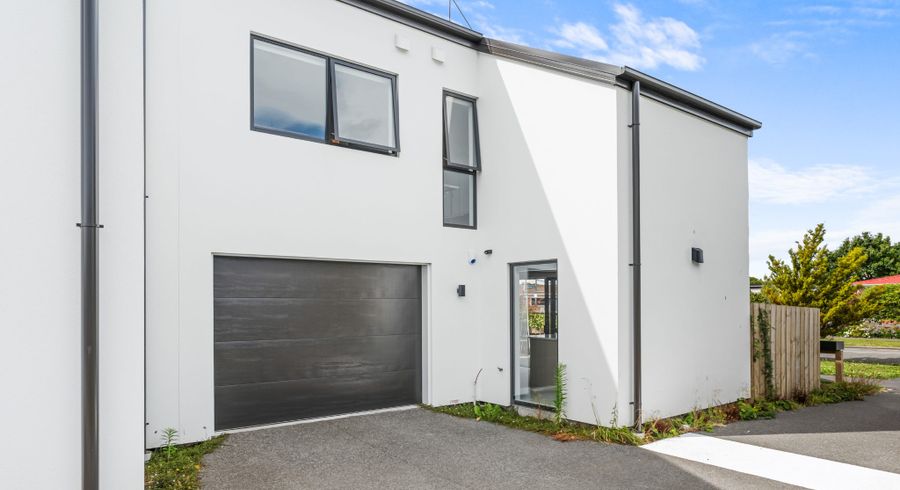  at 1/85 Wainui Street, Riccarton, Christchurch City, Canterbury