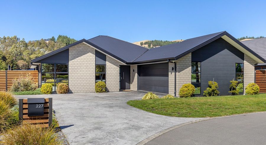  at 227 Taylor Pass Road, Witherlea, Blenheim