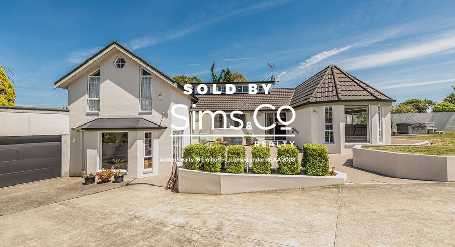  at 2 Burtts Road, Durie Hill, Whanganui