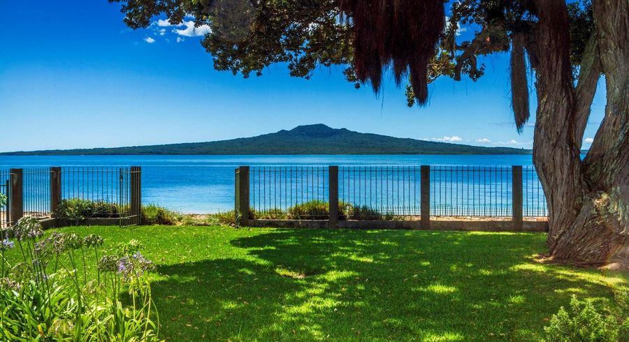  at 30 Oxford Terrace, Devonport, North Shore City, Auckland