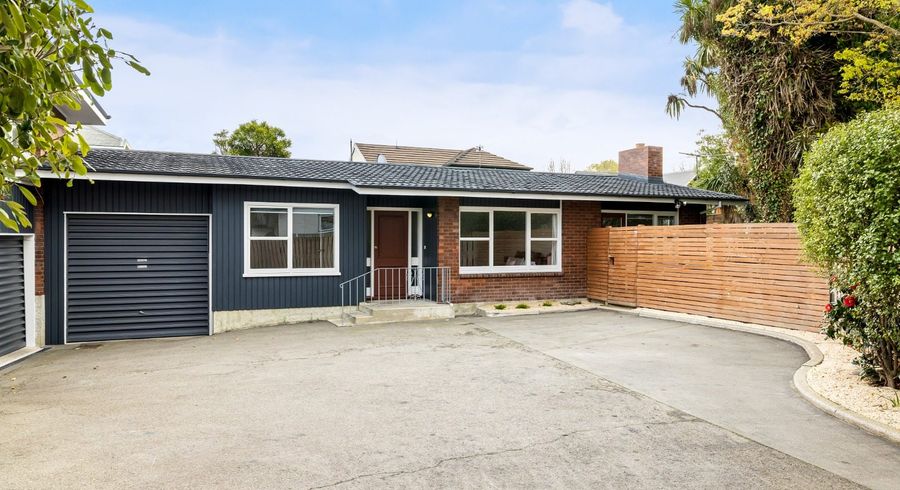  at 2/27 Tuirau Place, Ilam, Christchurch