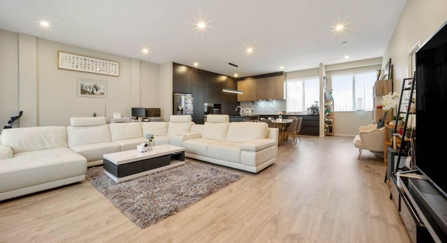  at 2/24 Pah Road, Epsom, Auckland City, Auckland