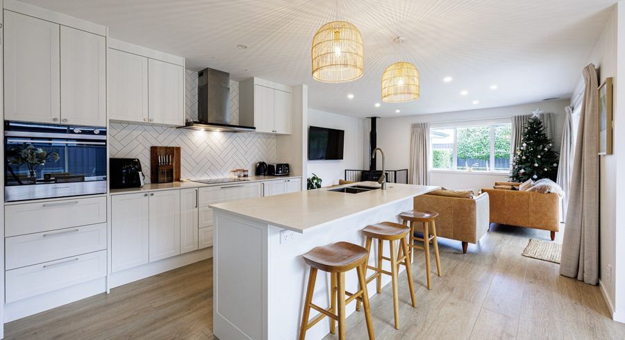  at 31 Hikawera Drive, Frimley, Hastings