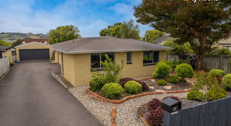  at 38 Estuary Crescent, Fairfield, Dunedin