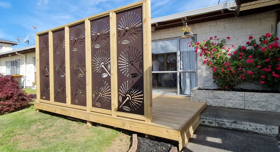  at 2/30 Park Avenue, Papatoetoe, Auckland