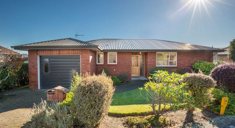  at 34 Burgess Street, Green Island, Dunedin