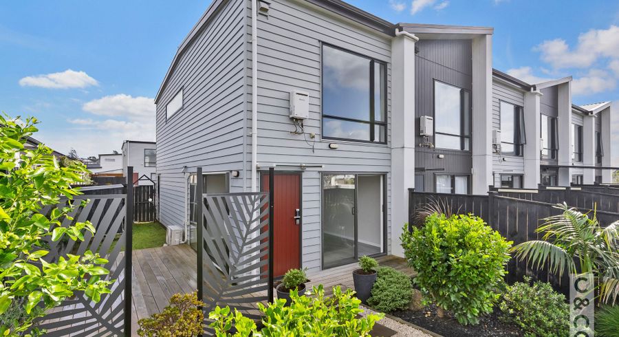  at 2E Vinistra Road, Huapai, Rodney, Auckland
