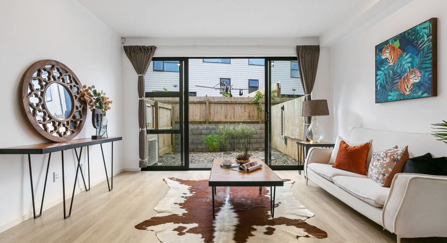  at 16 Ti Kouka Lane, Sandringham, Auckland