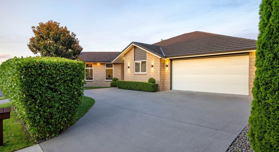  at 13 Roy Hilton Drive, Flagstaff, Hamilton, Waikato