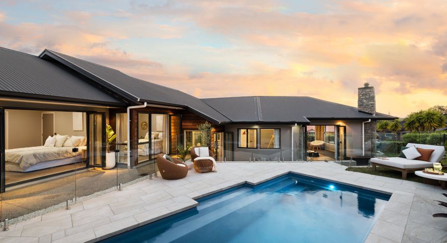  at 10 The Dales, Dinsdale, Hamilton, Waikato