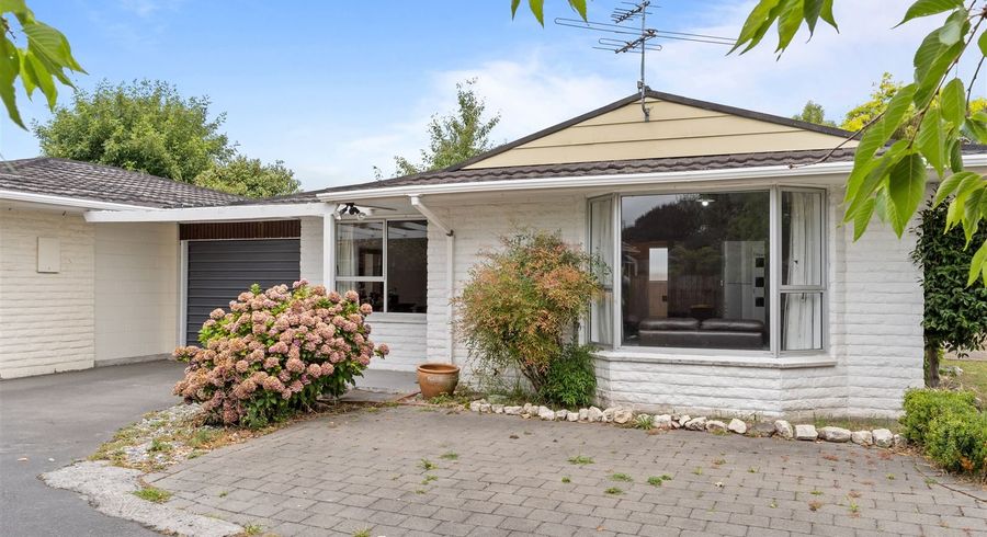  at 1/102 Roydvale Avenue, Burnside, Christchurch
