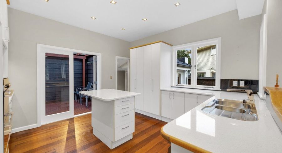  at 1/16 Kerswill Place, Pakuranga, Manukau City, Auckland