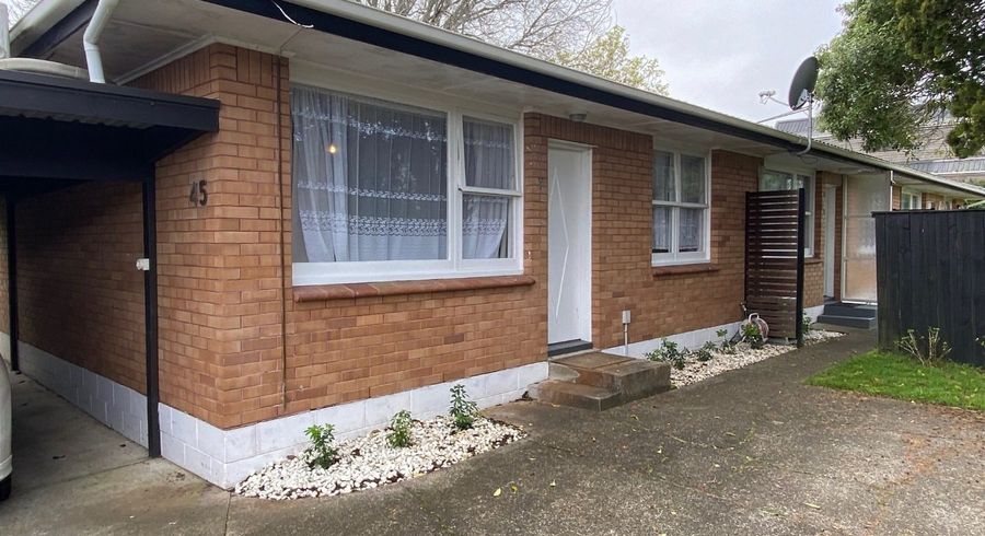  at 2/45 Mariri Road, One Tree Hill, Auckland City, Auckland