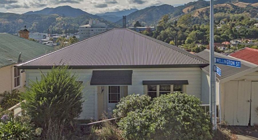  at 27 Wellington Street, Nelson South, Nelson
