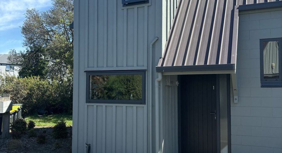  at 1/16 Cecil Place, Waltham, Christchurch City, Canterbury