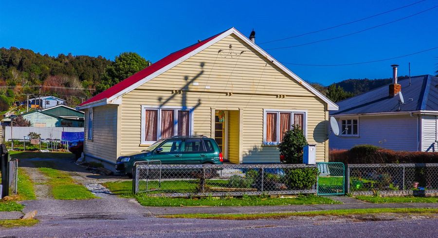  at 57 Inverness Street, Dunollie, Runanga