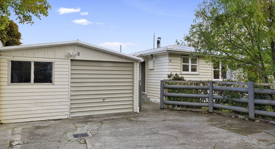  at 18 Longfellow Street, Trentham, Upper Hutt