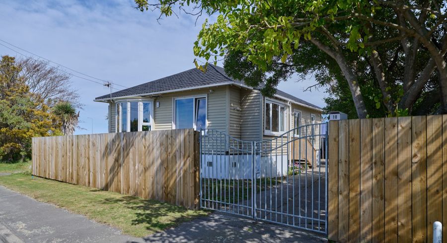  at 18 Pratt Street, New Brighton, Christchurch