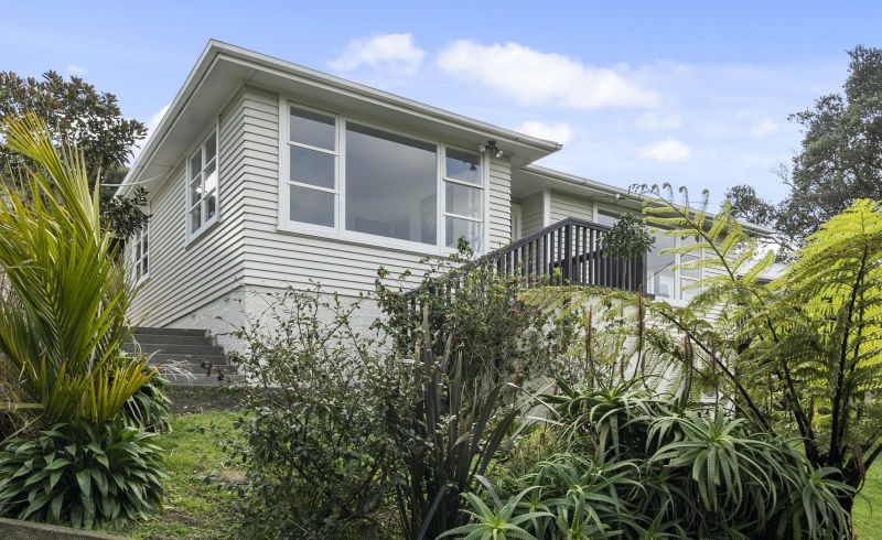  at 4 Donlin Road, Pukerua Bay, Porirua