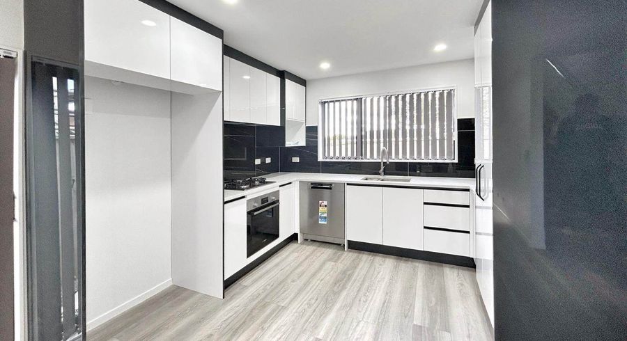  at 158C Pigeon Mountain Road, Half Moon Bay, Manukau City, Auckland