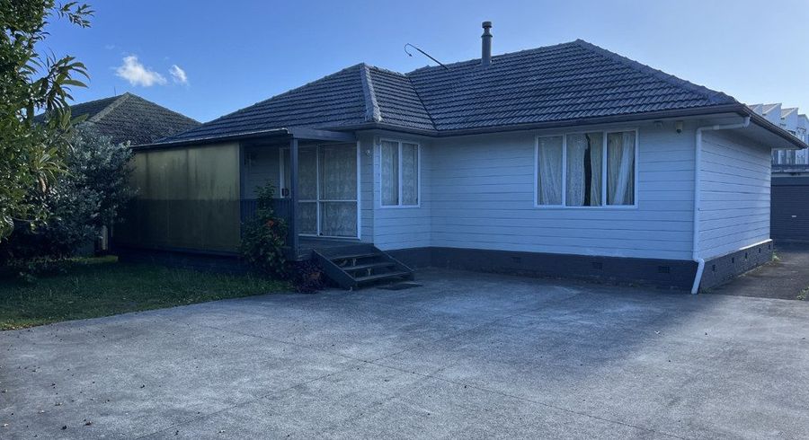  at 641 Te Atatu Road, Te Atatu Peninsula, Waitakere City, Auckland