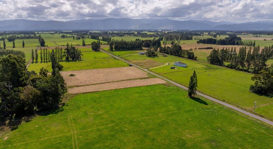  at 2 Kaitara Park Lane, Greytown, South Wairarapa, Wellington