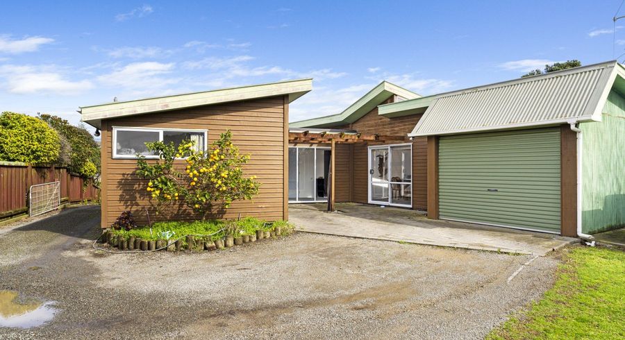  at 20 Simcox Street, Otaki Beach, Kapiti Coast, Wellington