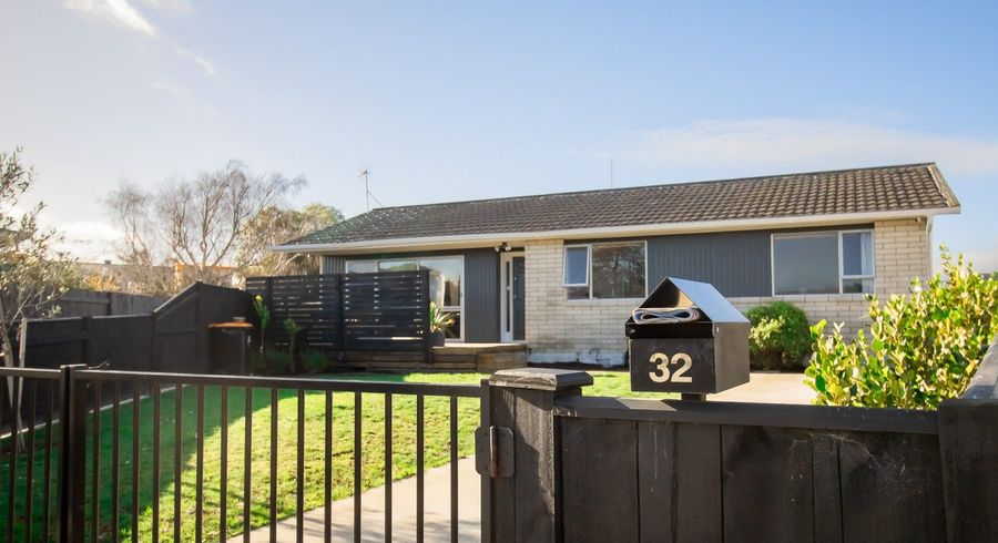  at 32 Palliser Place, Milson, Palmerston North, Manawatu / Whanganui
