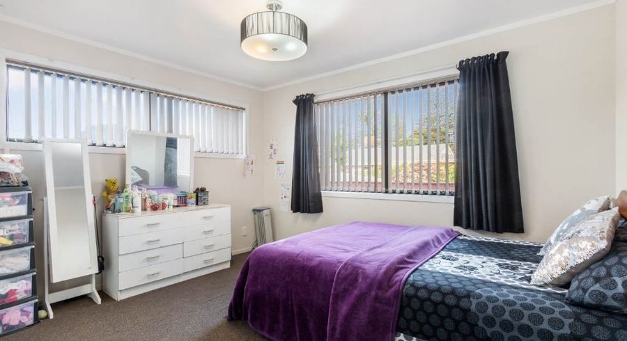  at 5 Rowandale Ave, Manurewa, Manukau City, Auckland