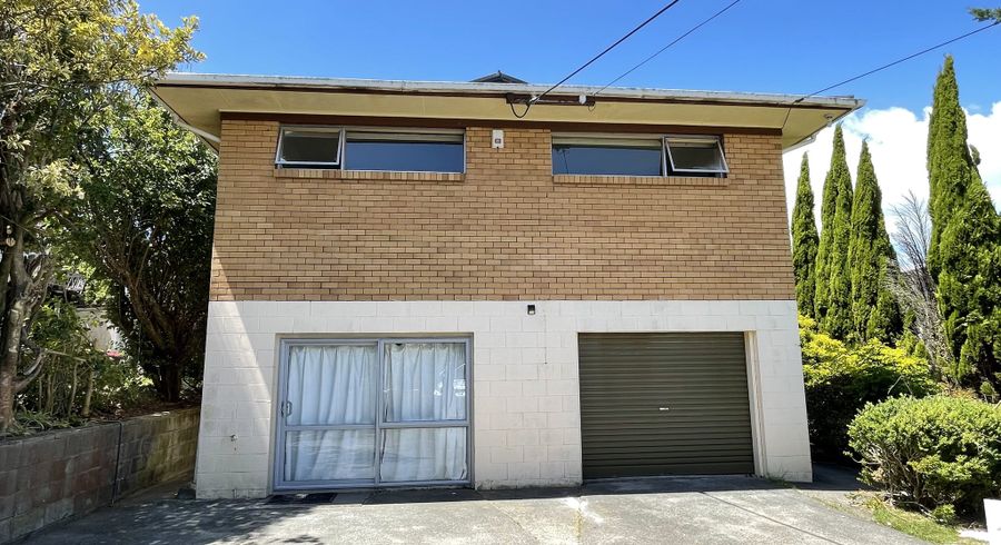  at 54 Monarch Avenue, Hillcrest, Auckland