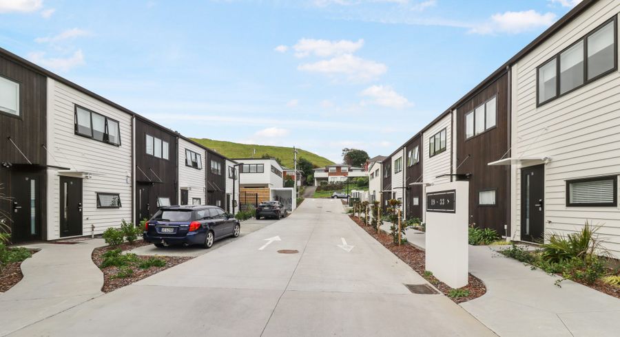  at 27 Whanui Place, Mangere Bridge, Manukau City, Auckland