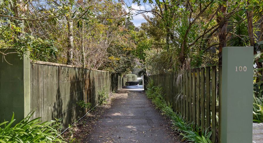  at 3/100 Aberdeen Road, Campbells Bay, Auckland