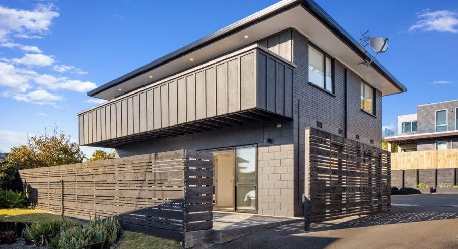  at 1046B Papamoa Beach Road, Papamoa Beach, Tauranga, Bay Of Plenty