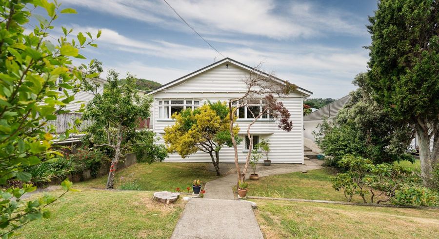  at 16 Manuka Street, Miramar, Wellington