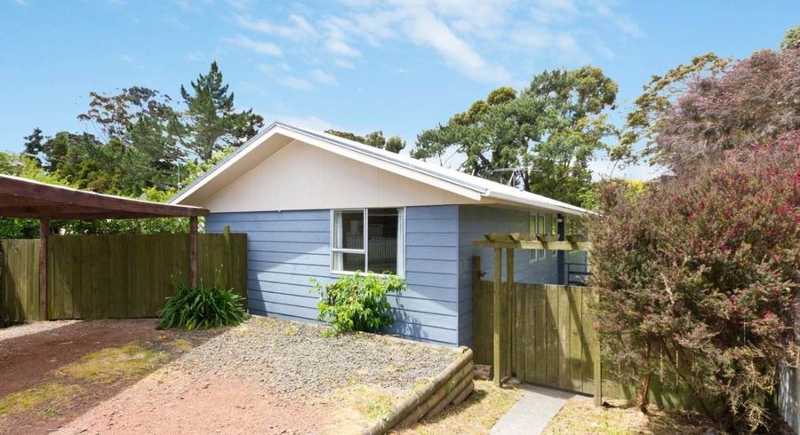  at 168 Universal Drive, Henderson, Waitakere City, Auckland