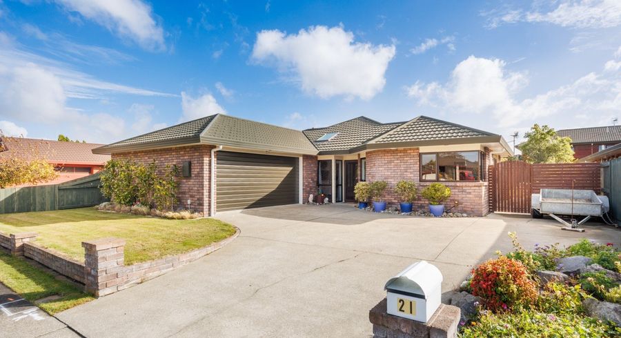  at 21 Montana Way, Milson, Palmerston North
